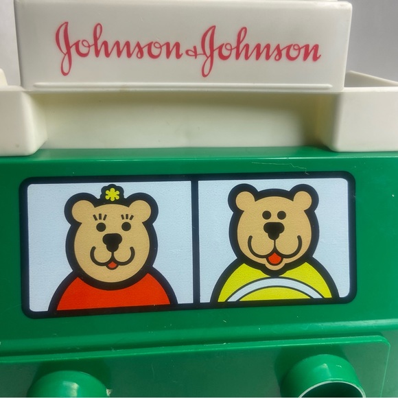 Vintage Johnson & Johnson Stack and Dump Truck Toy Made in USA 1983 & 10 shapes - Picture 3 of 8